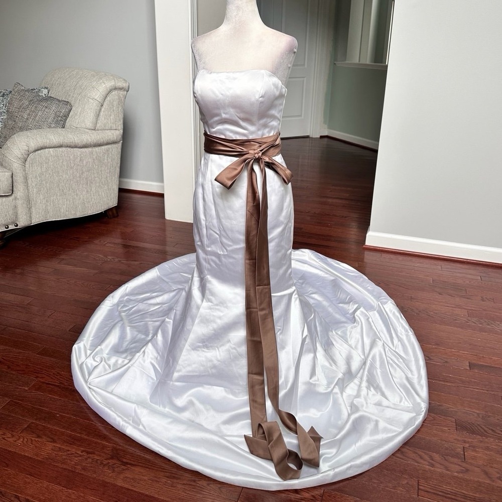 Bally Bridal 100% Silk White Strapless Wedding Dress Brown Satin Belt NWT